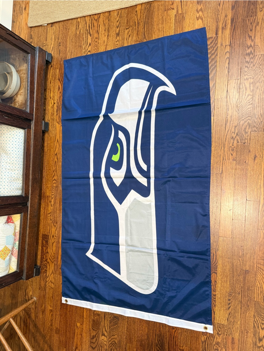 Seahawks Logo Flag - Navy, White & Neon Green